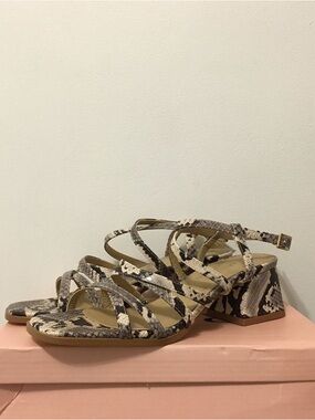 RAID Size 7 Snakeskin Strappy Block Heel Sandals - NIB/NWT